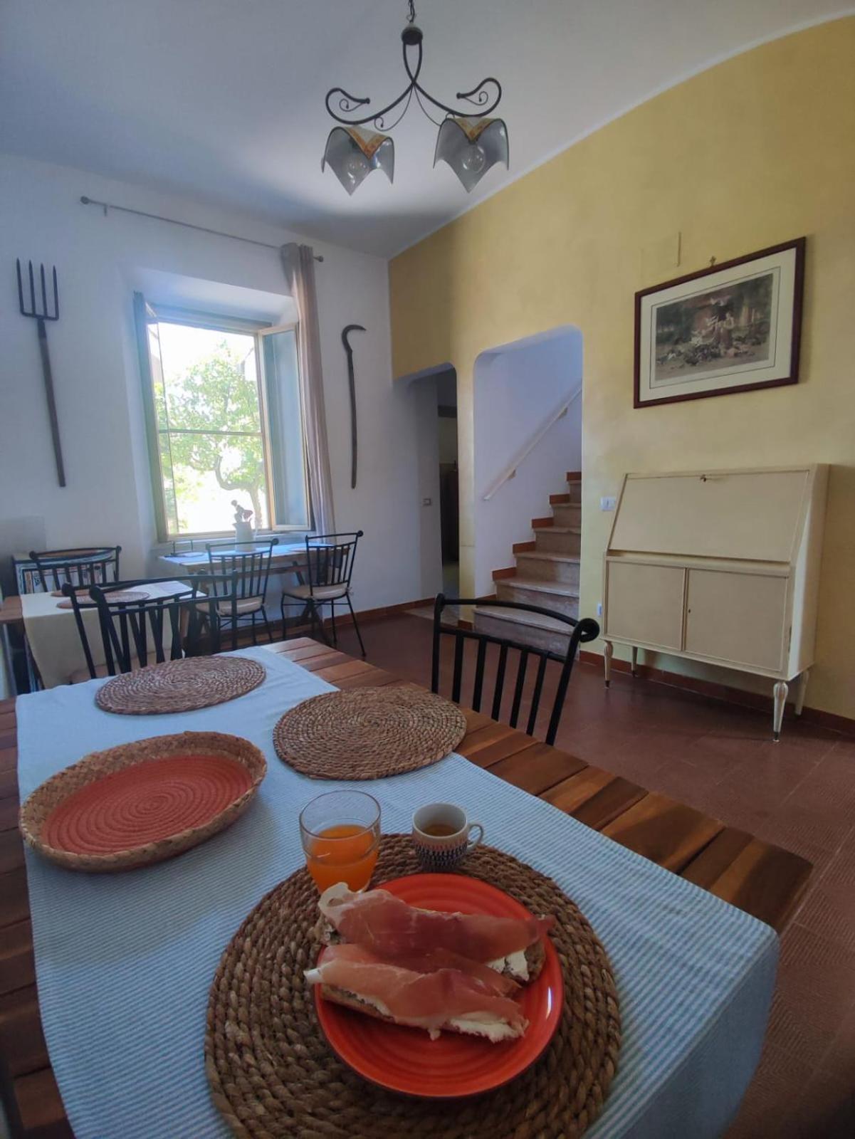 Eco House San Michele Hostel Borgo San Michele  Exterior photo